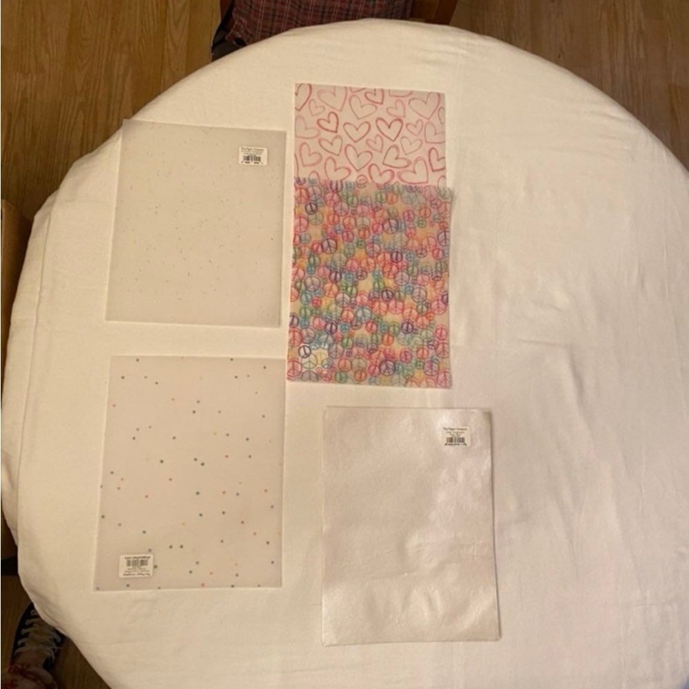 Vellum paper - 22 pieces of paper